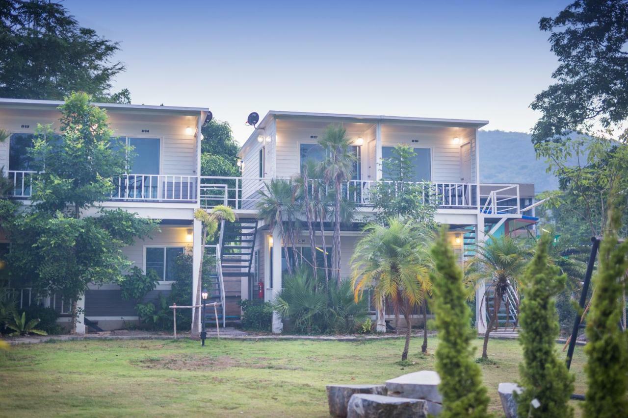 Tharapana Khaoyai Resort Muszi Kültér fotó